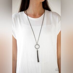 Straight To The Top Necklace